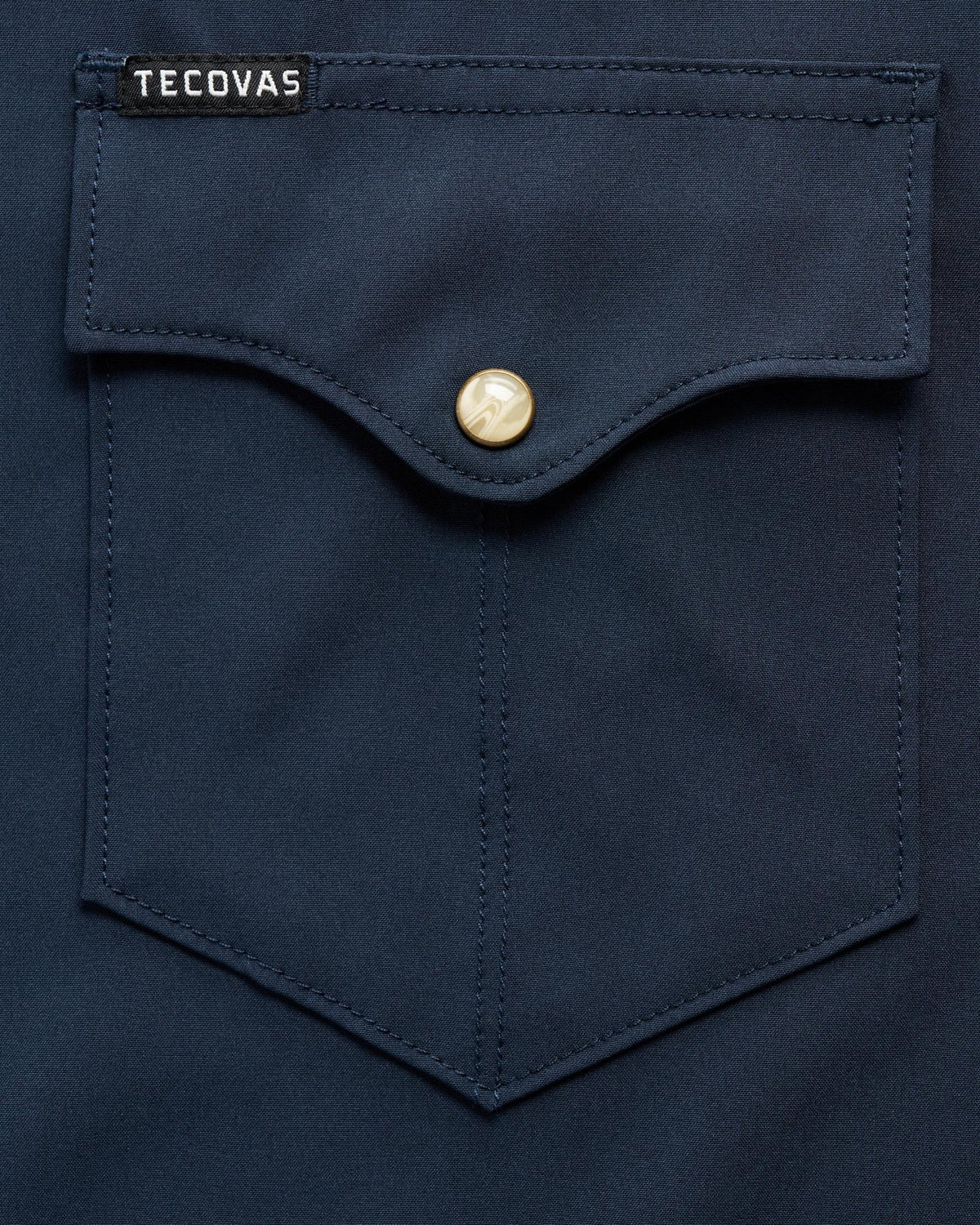 Closeup detail view of Men's Performance Western Pearl Snap SS - Navy