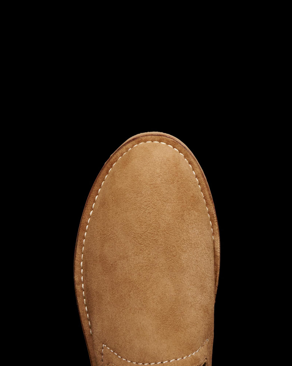 Toe view of The Oliver - Cognac on plain background