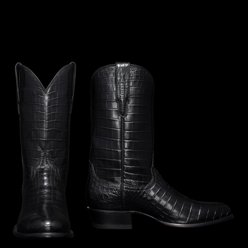 Pair view of The Marshall - Midnight on plain background