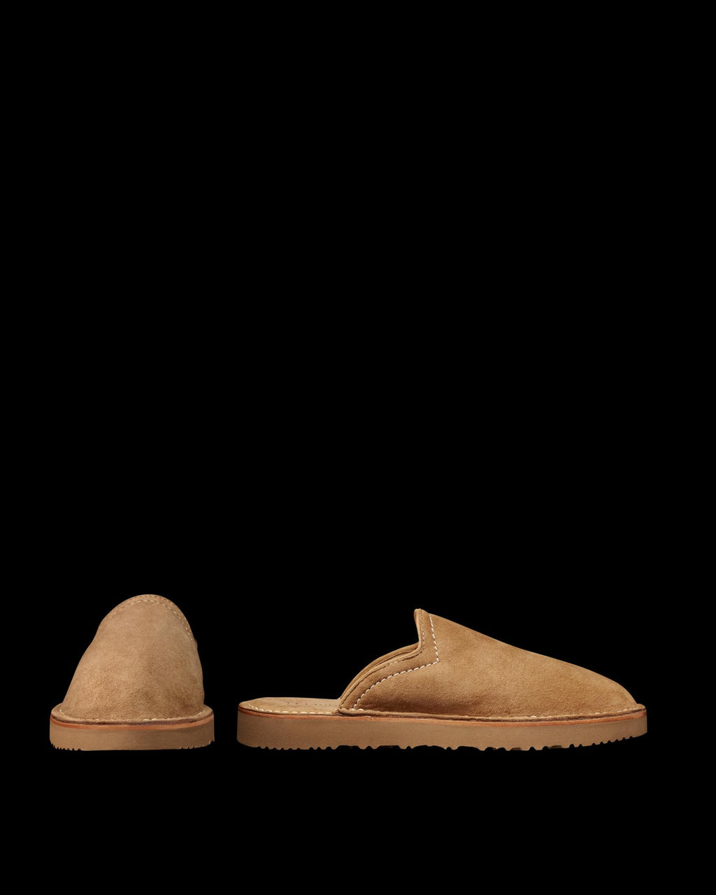 Pair view of The Oliver - Cognac on plain background