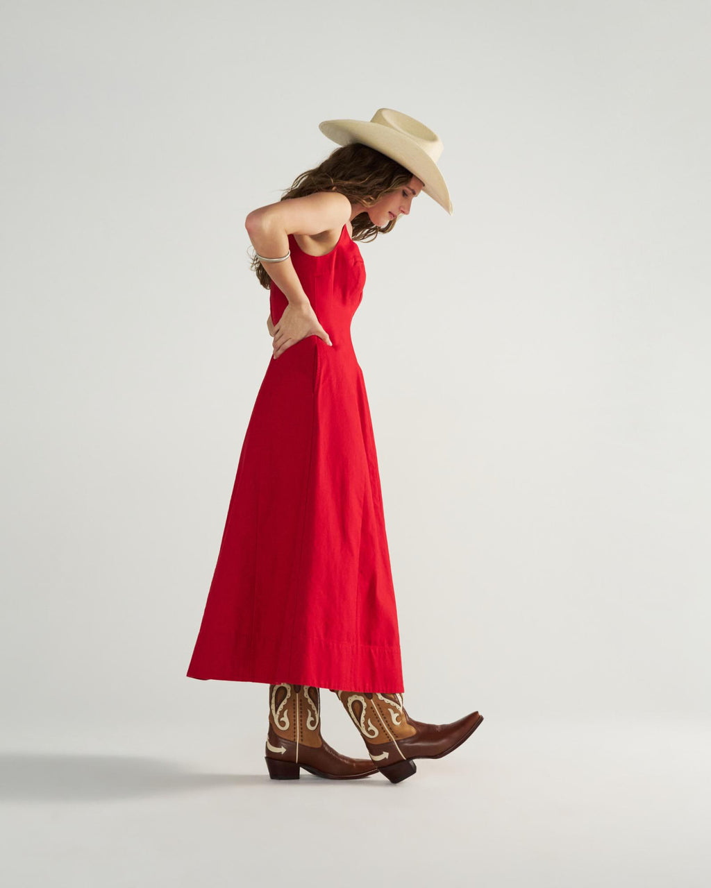 Full view of The Sadie Vintage - Brown Multi Cowhide on model