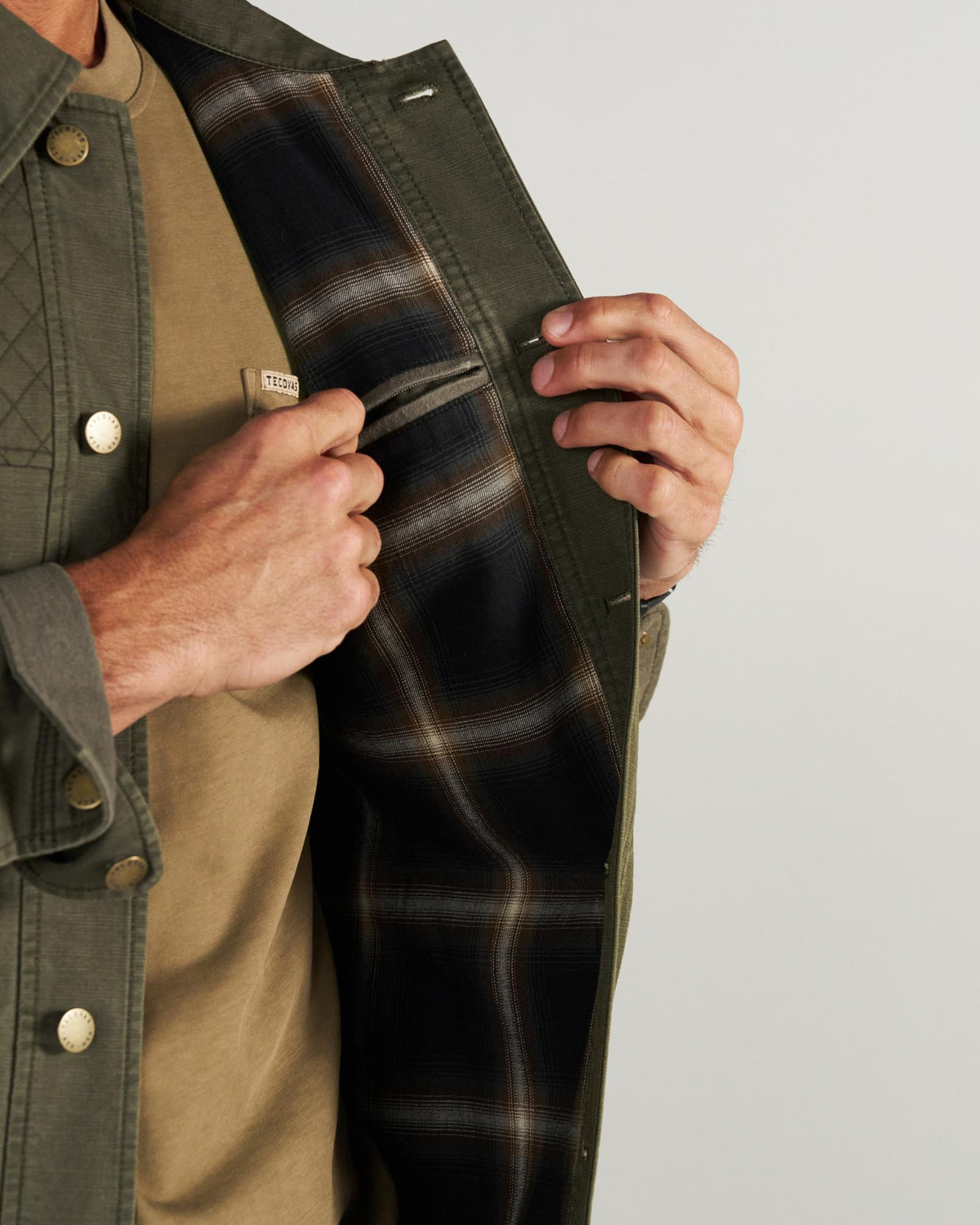 Closeup view of Men's Field Jacket - Dark Olive