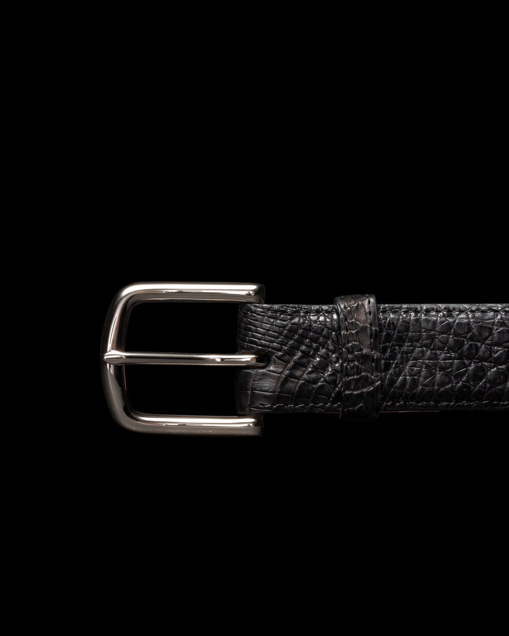 Front view of Men's Caiman Belt II - Midnight on plain background