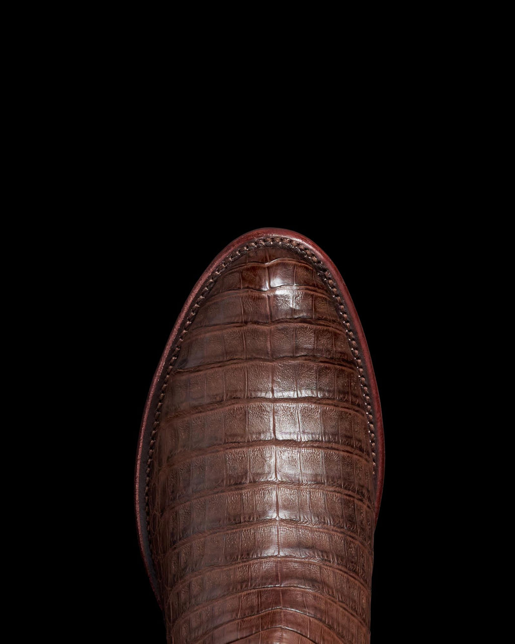 Toe view of The Dillon II - Oak on plain background