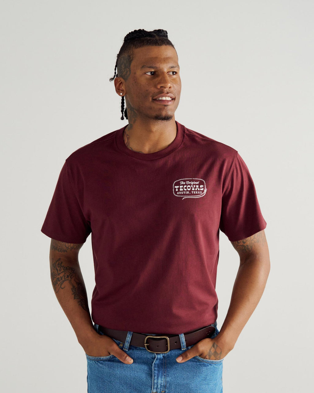 Front view of Men's Original Tecovas Rope Tee - Port / Bone on model