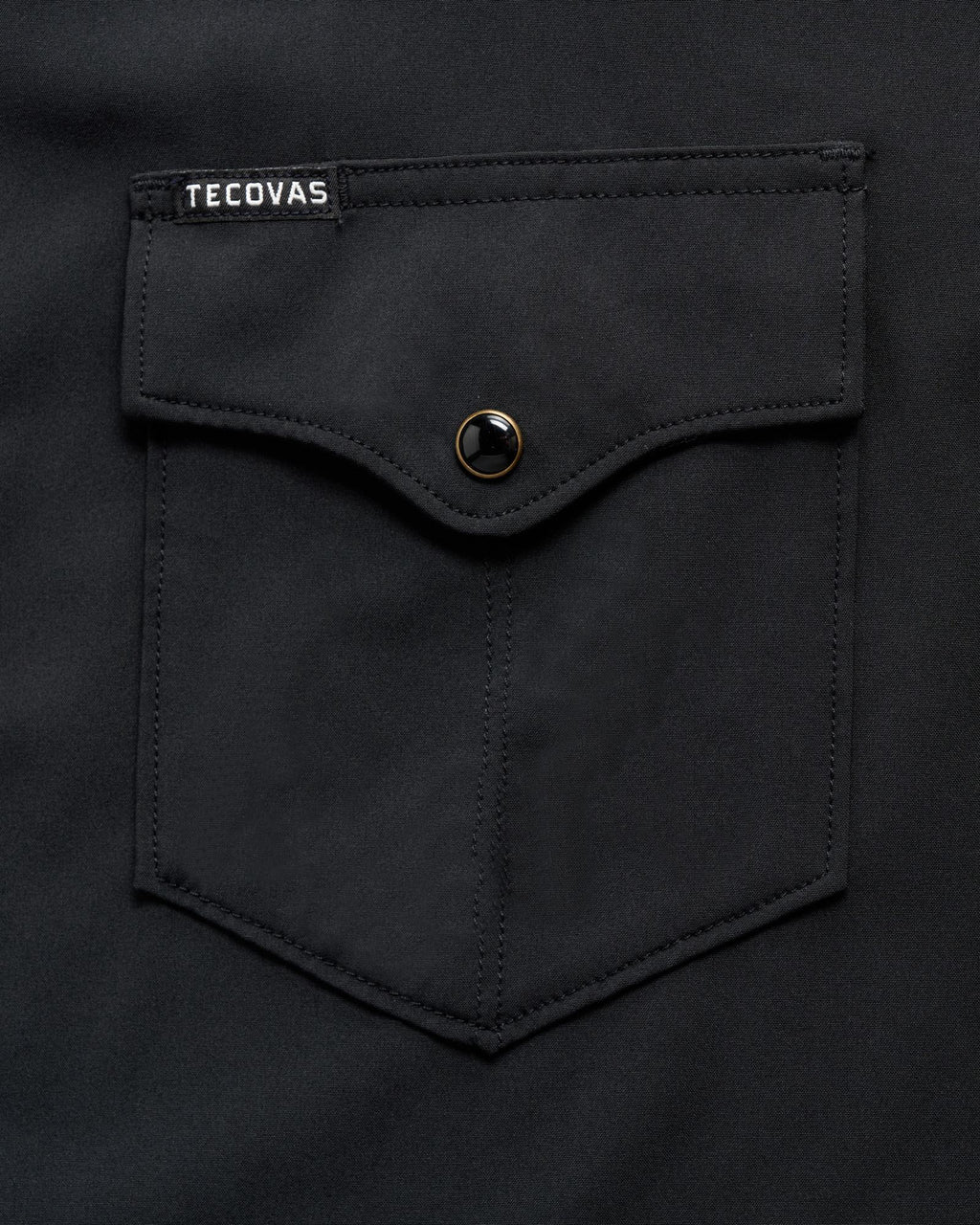 Closeup detail view of Men's Performance Western Pearl Snap LS - Black