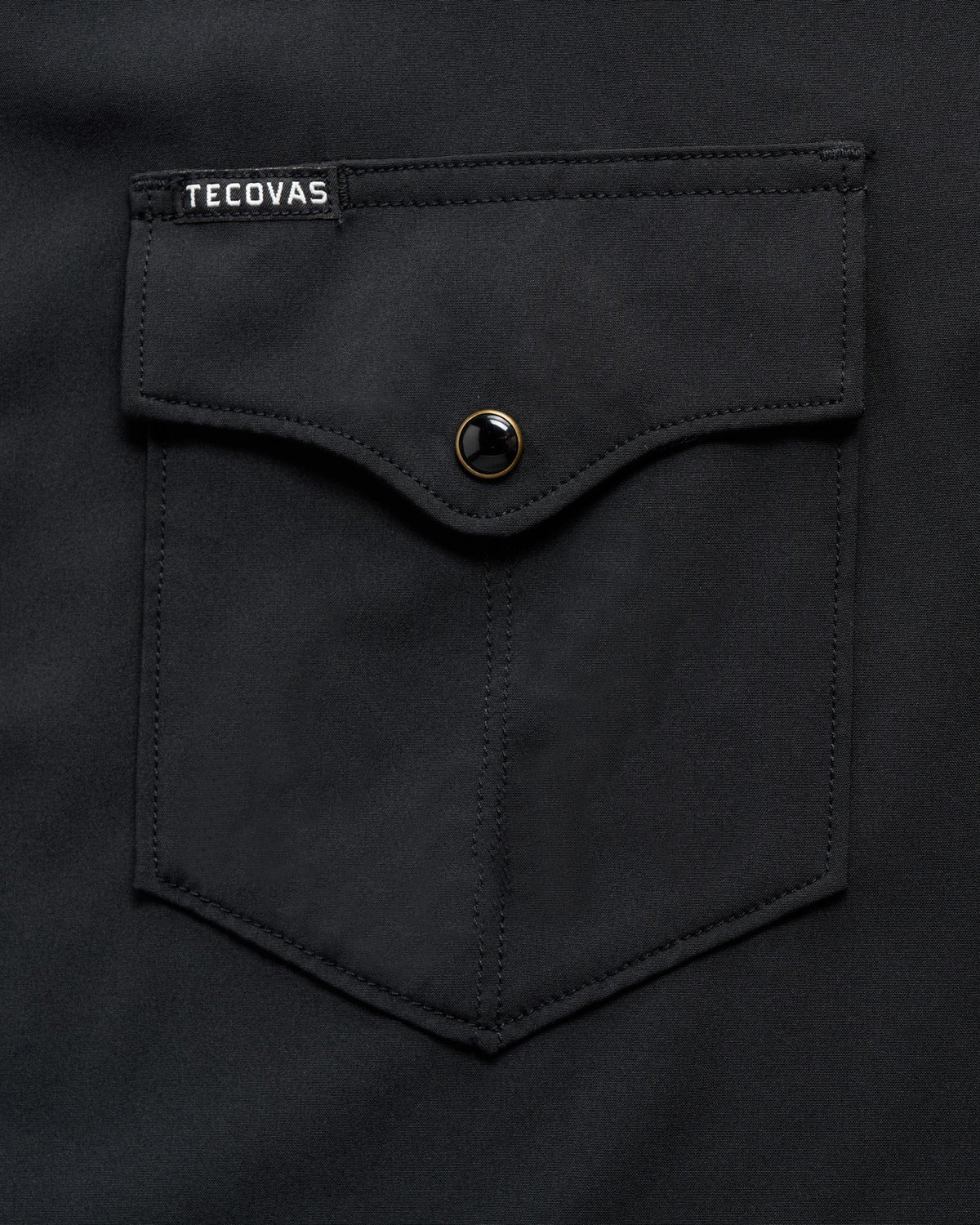 Closeup detail view of Men's Performance Western Pearl Snap LS - Black