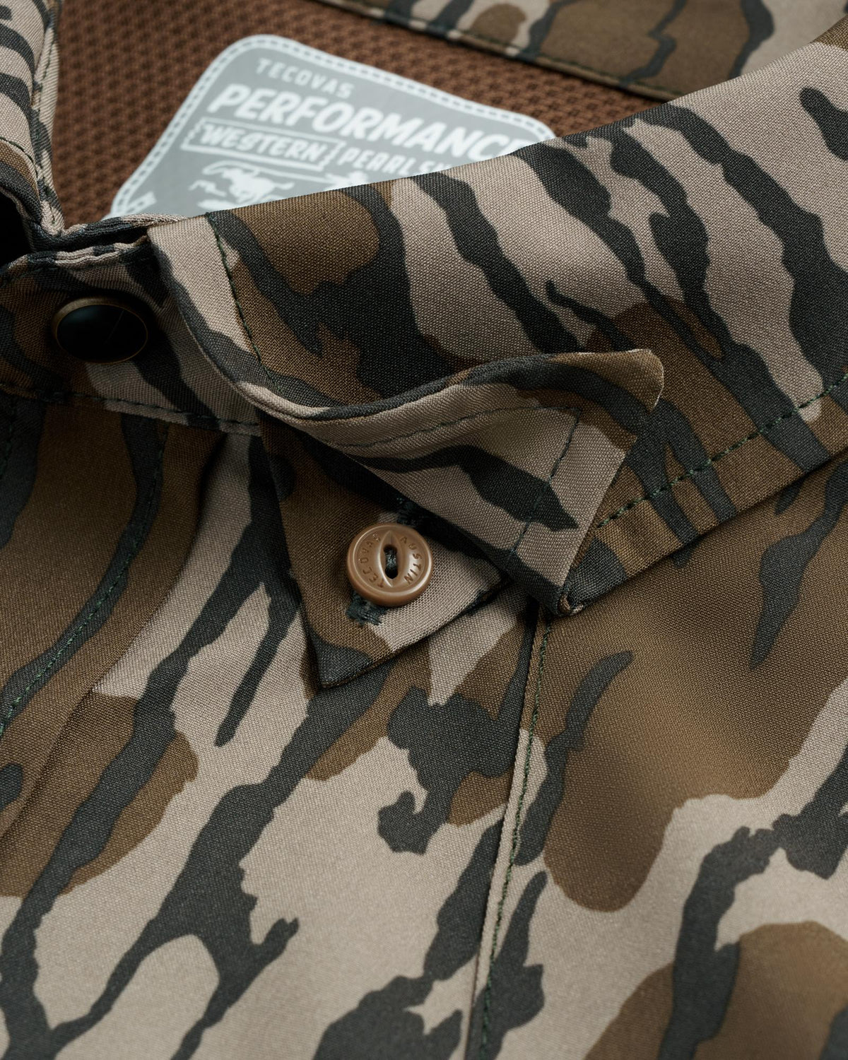 Closeup view of Men's Tecovas x Mossy Oak Performance Western Short Sleeve - Original Bottomland