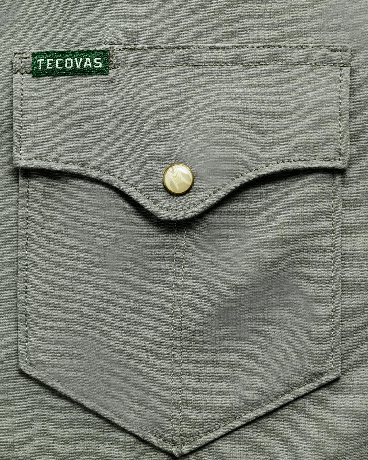 Closeup detail view of Men's Performance Western Pearl Snap - Cactus